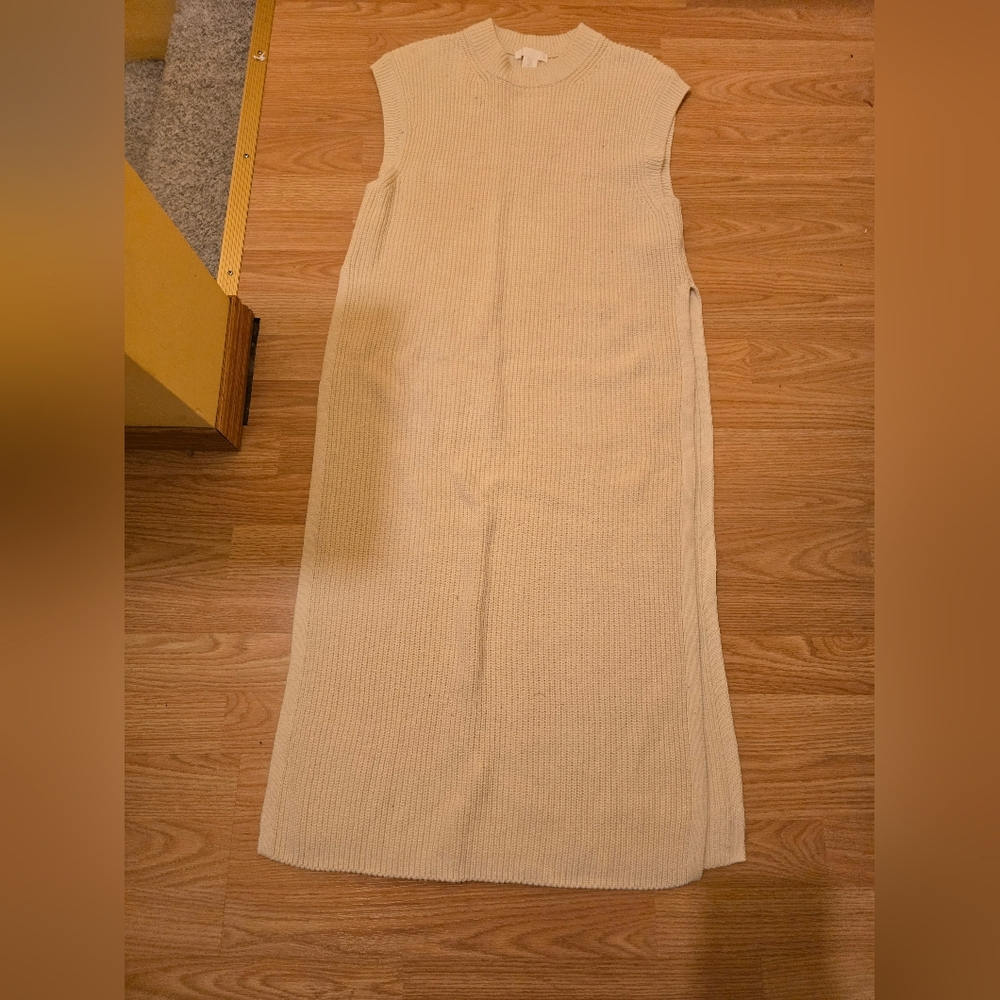 H&M Beige Knit Sweater